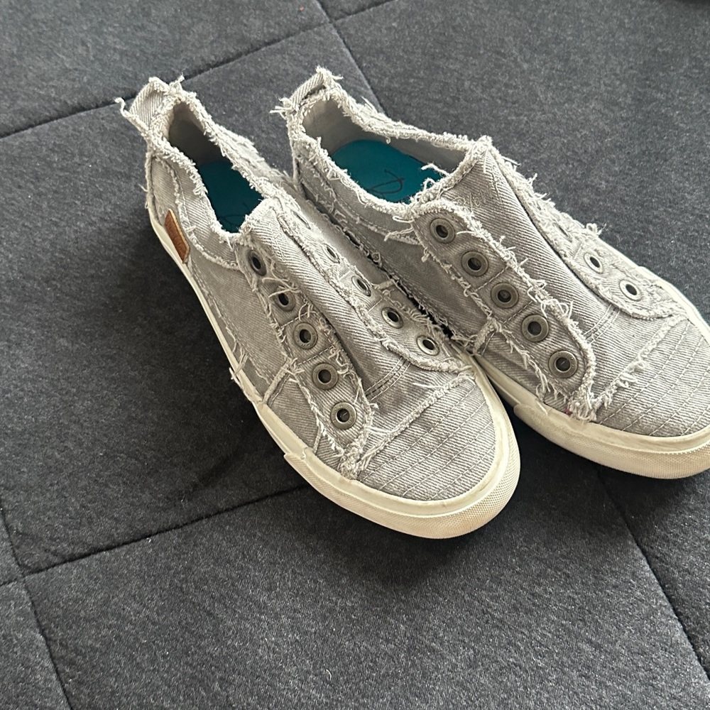 Gray Girls Blowfish Shoes
